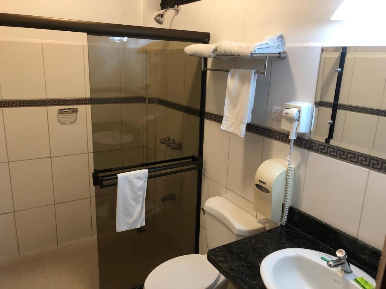 Hotel Los Higuerones Paso Canoas المظهر الخارجي الصورة