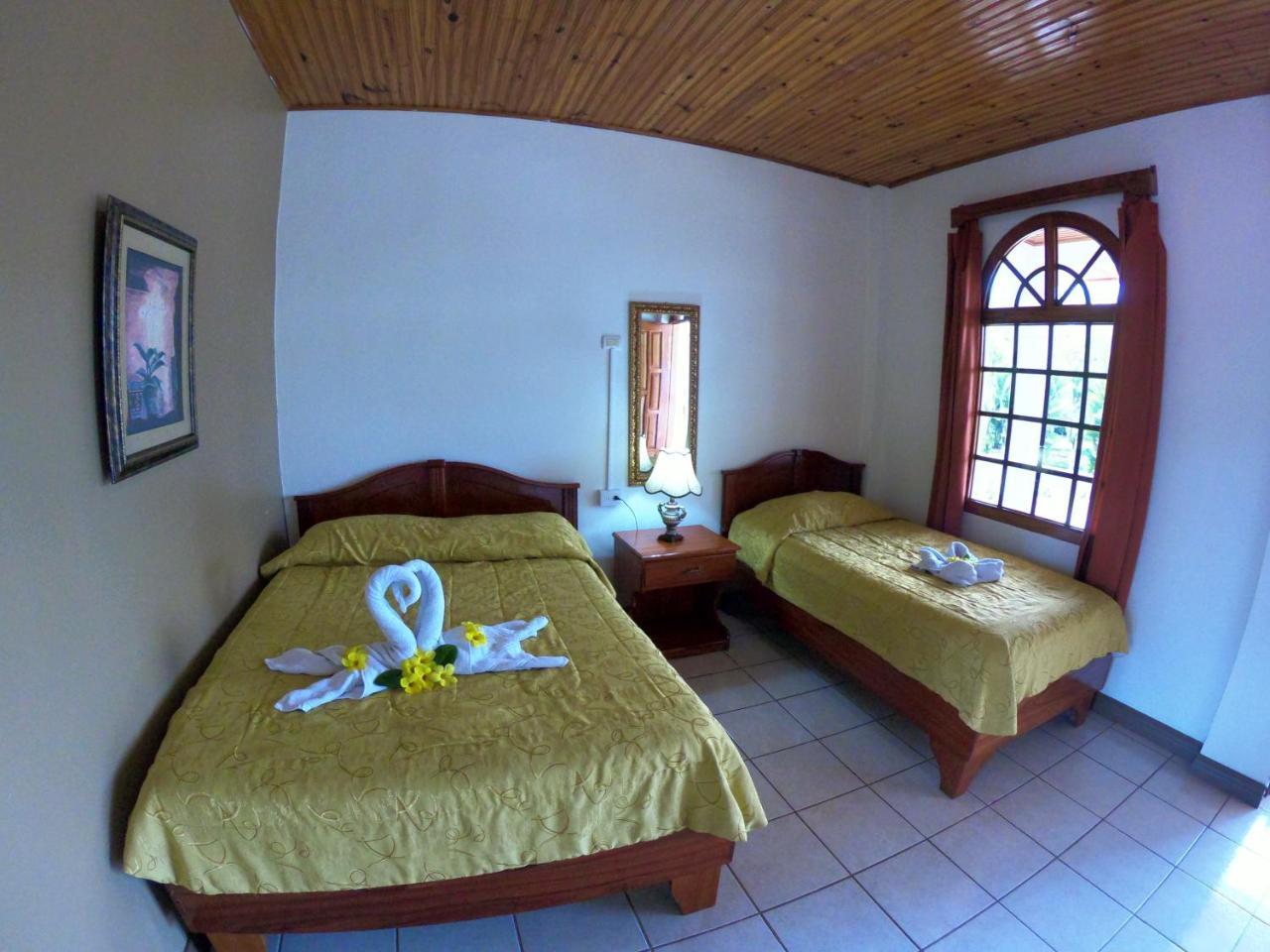 Hotel Los Higuerones Paso Canoas المظهر الخارجي الصورة